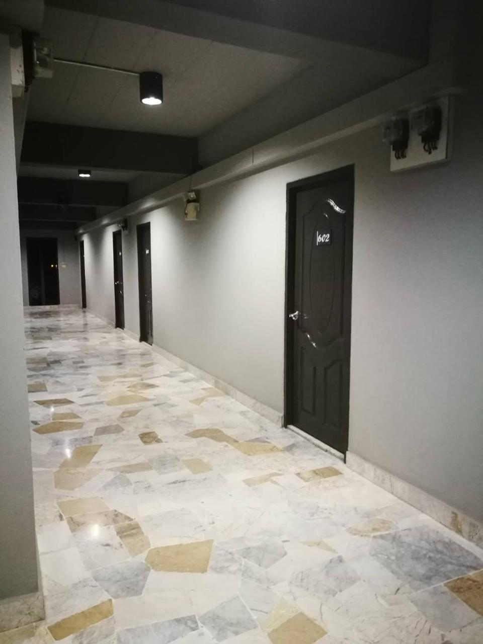 Duangdren Apartment Чиангмай Екстериор снимка